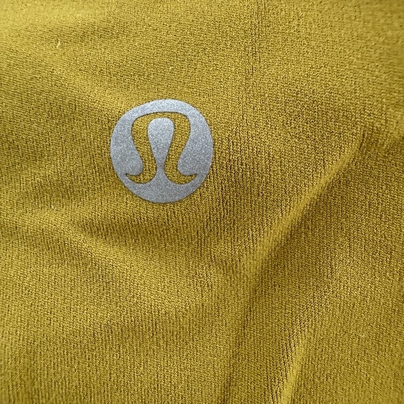 Lululemon Auric Gold Align Tank Top Size 6 - Picture 3 of 4